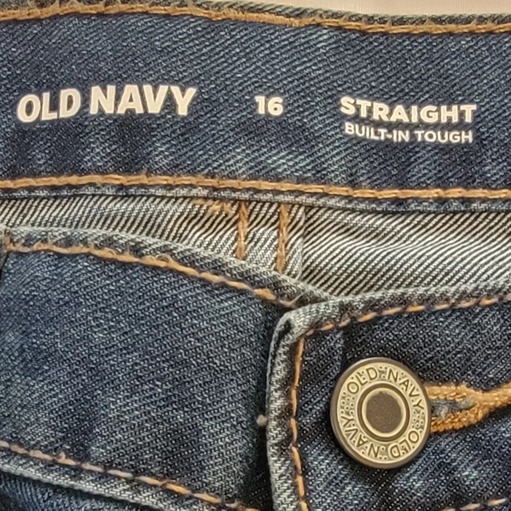2 Pairs Old Navy Jeans size 16 1 Straight & 1 Skinny nwt. Girls sz tween